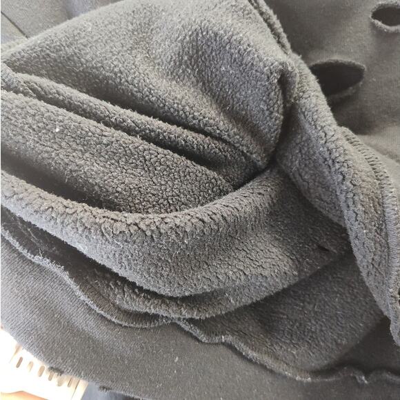 alo Black Cropped Crewneck Sweathsirt with distressing, xs - Picture 11 of 11